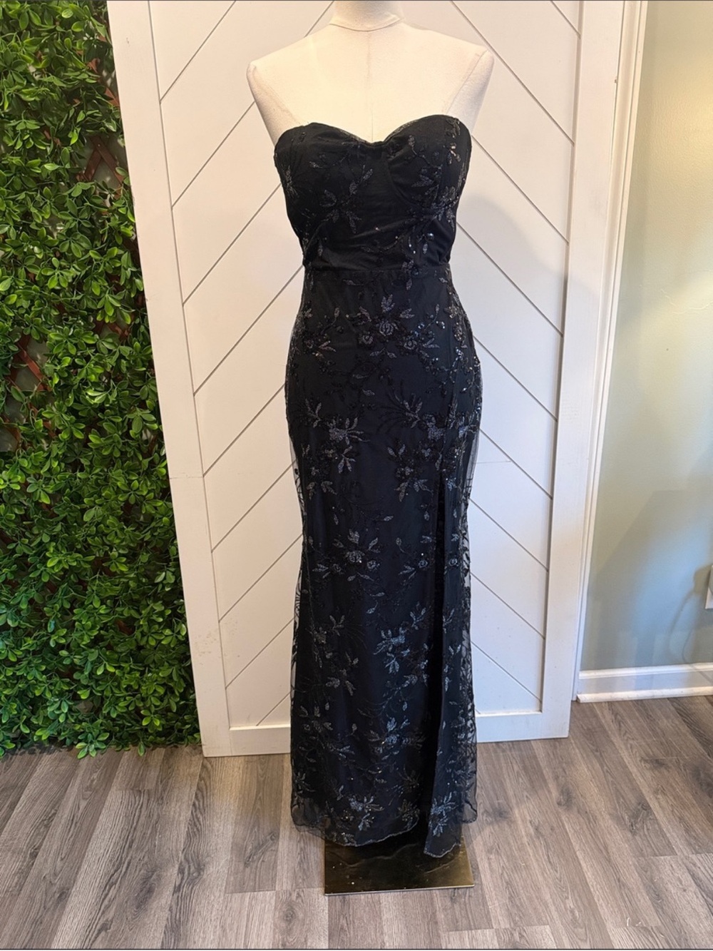 NWT-Confident Sensation Black Sequin Strapless Bustier Maxi Dress - Picture 4 of 15